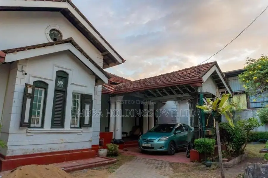 Colonial Commercial Property For Rent in Colombo 10 - 3997U
