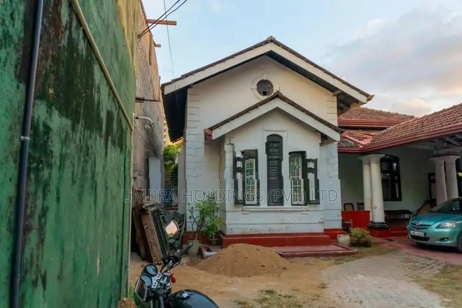 Colonial Commercial Property For Rent in Colombo 10 - 3997U