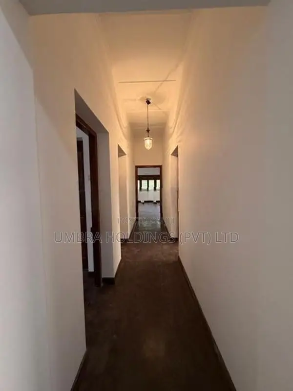 House/Office For Rent Off Galle Road Colombo 4 - 1519U