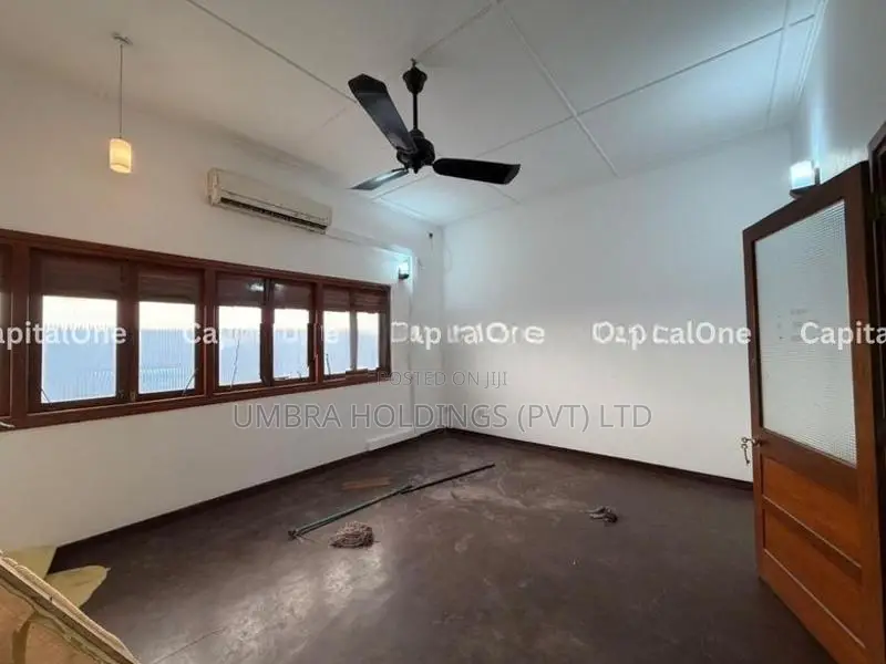 House/Office For Rent Off Galle Road Colombo 4 - 1519U