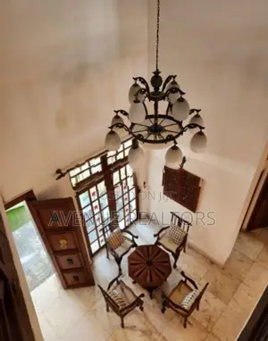 4BR 3-Storey House for Sale in Maharagama (HS4676)