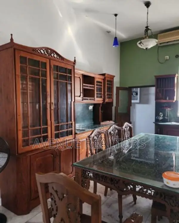4BR 3-Storey House for Sale in Maharagama (HS4676)
