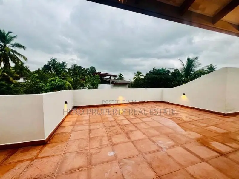 Elegant Brand New House for Rent in Athurugiriya