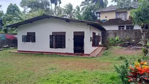 20 Perches Land with a house For Sale in Pannipitiya (SSPL-462)