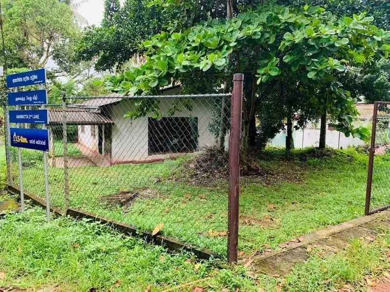 මත්තේගොඩින් අගනා නිවසක් විකිණීමට
