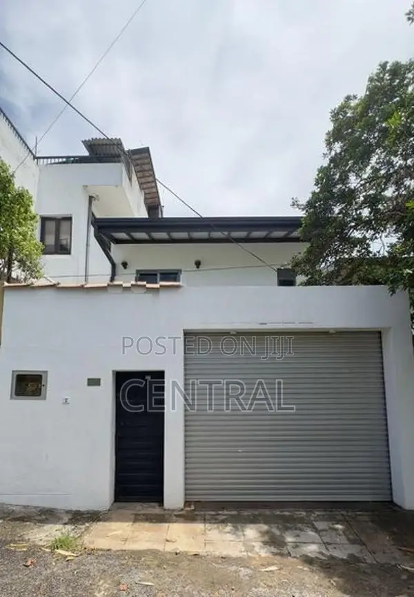 House for Sale in Dutugamunu Street, Kohuwala (C7-10162)