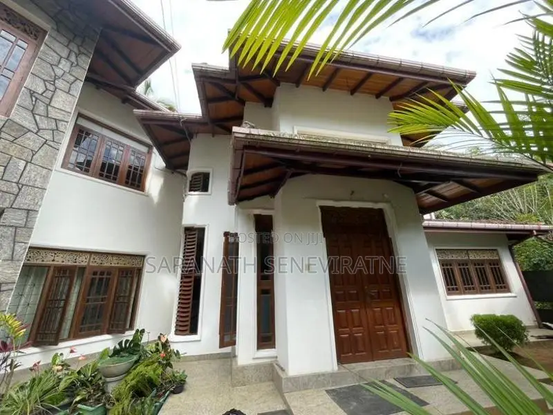 House From Kandy Katugasthota For Sale - Katugastota