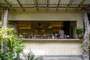 Restaurant for Sale in Unawatuna CP4684)