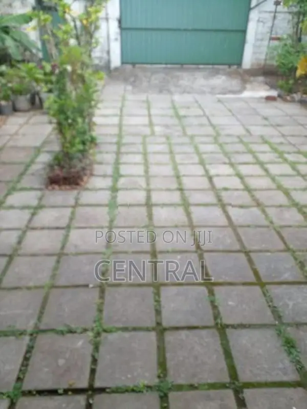 Commercial/ Residential Land for Sale in Boralesgamuwa (C7-10161)