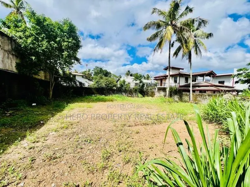 Valuable 20 Perches Land for Sale in Walgama