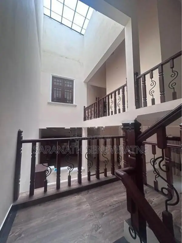 Luxury House For Sale in Pannipitiya - 50 meters Away 174 Bus Route