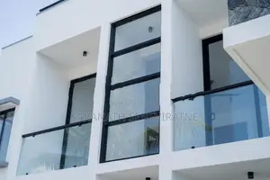 Elegant Two Storey Luxury Home with Rooftop – Thalahena Battaramulla