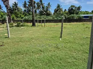 யாழ்ப்பாணம் – நல்லூர் பண்டாரிக்குளம் வீதியில் 9 பரப்பு காணி விற்பனைக்க