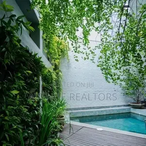 4BR House for Rent in Rajagiriya (HS4686)