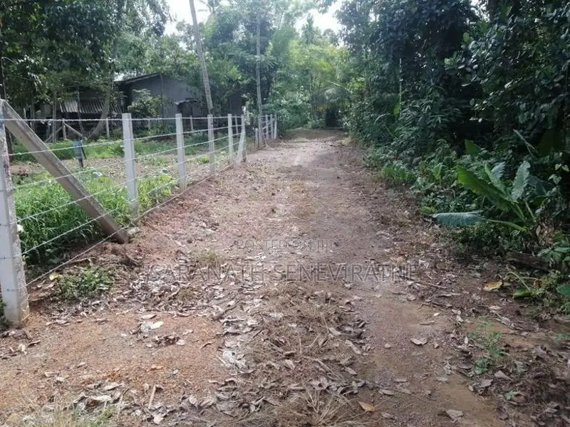 Land For Sale in Pitipana - Closer to Pansala Junction Homagama