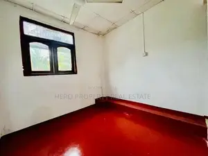 Super Modern Guest House for Sale in Kottawa