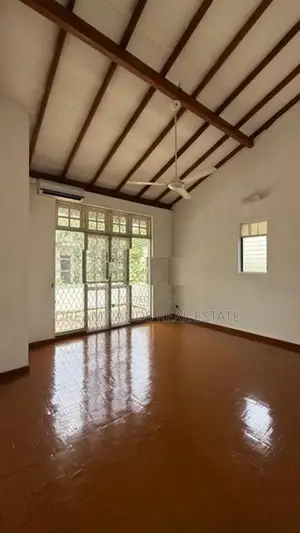 Two-storey stand alone house on rent Rajagiriya