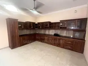 Luxury House For Sale in Pannipitiya - 50 meters Away 174 Bus Route