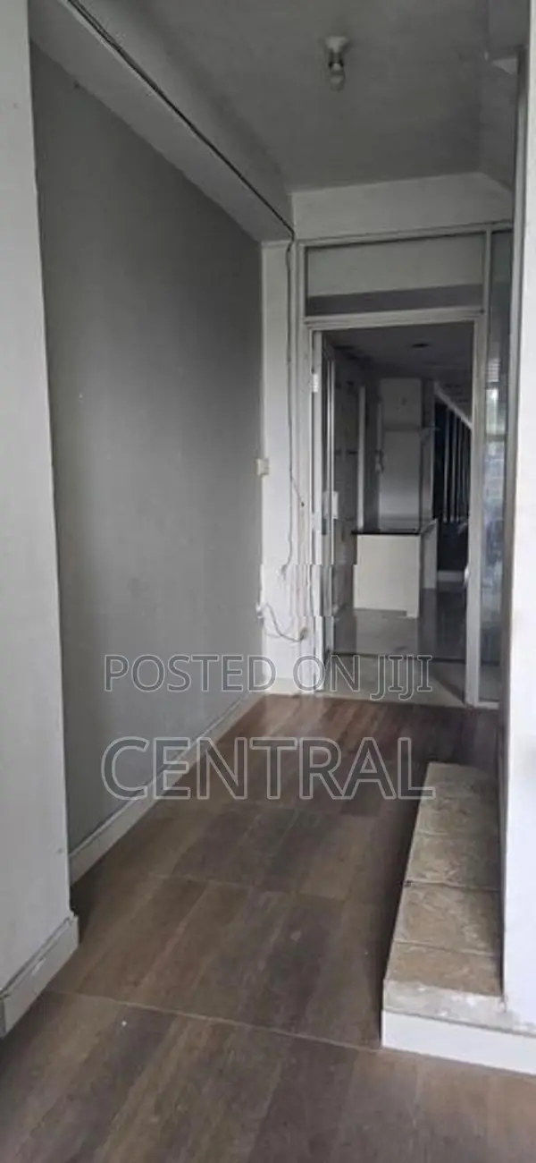 Commercial space for rent in Nugegoda (C7-10164)