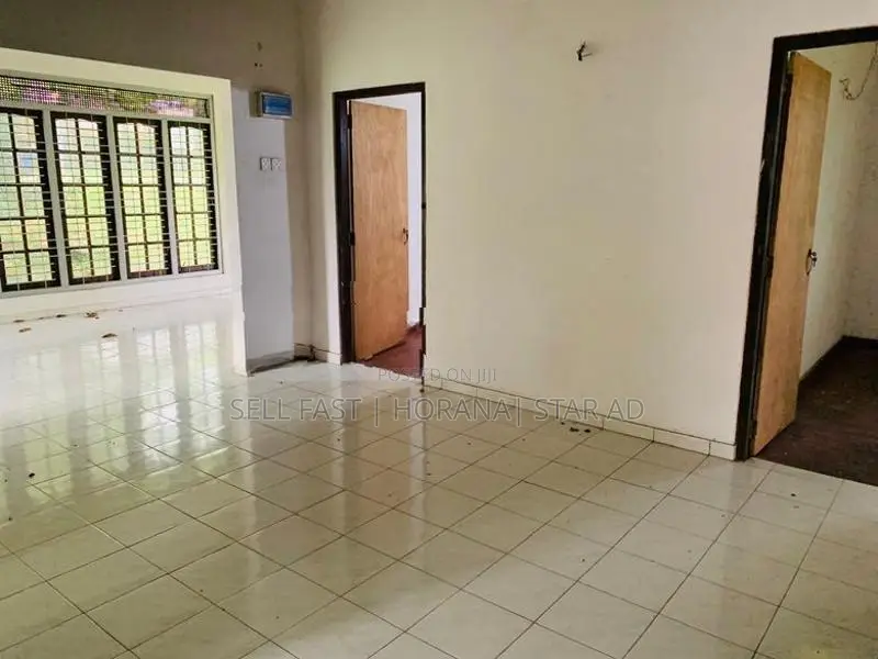 මත්තේගොඩින් අගනා නිවසක් විකිණීමට