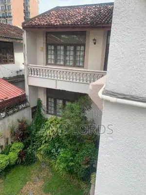 16P Luxury House In Davidson Road Bambalapitiya FOR SALE