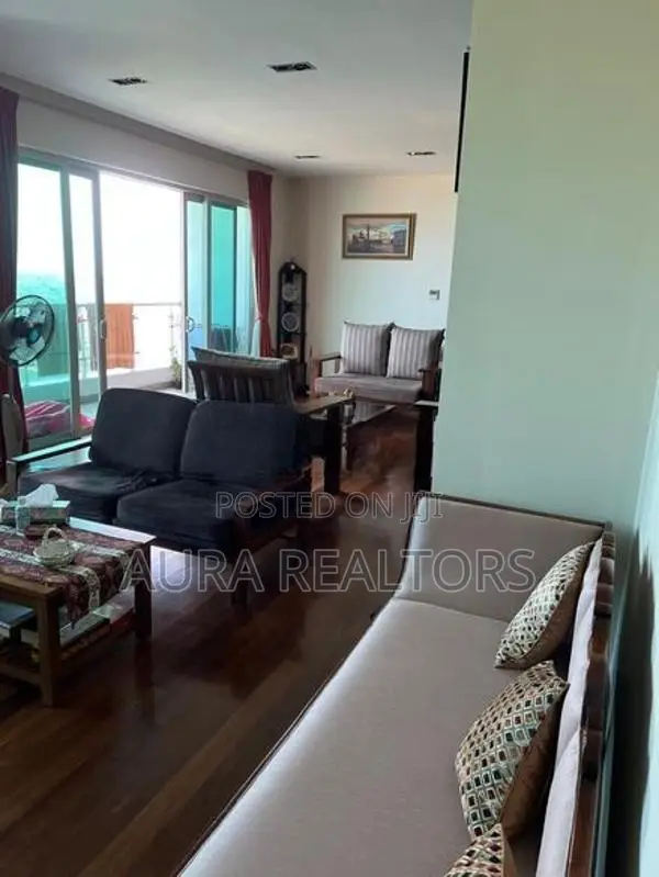 Iceland Residencies - Apartment for Rent in Colombo 3 (p-84)