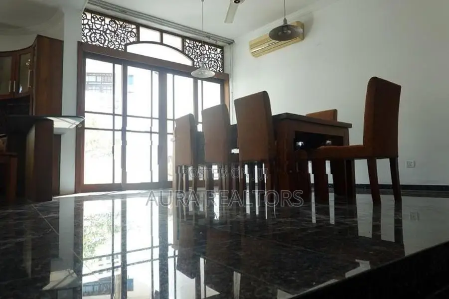 House for Rent in Nugegoda Diyawana Gardens (p-135)