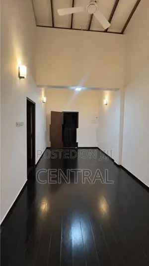 House for Sale in Dutugamunu Street, Kohuwala (C7-10162)