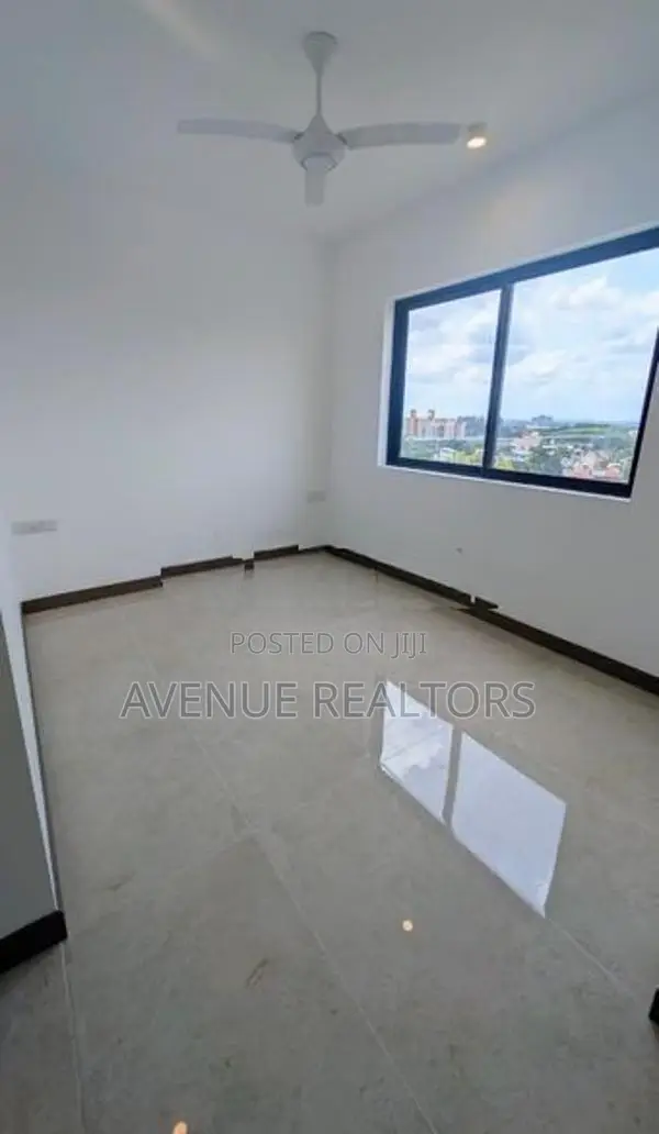 2BR Apartment for Sale at Marina Square, Colombo 15 (AP4691)