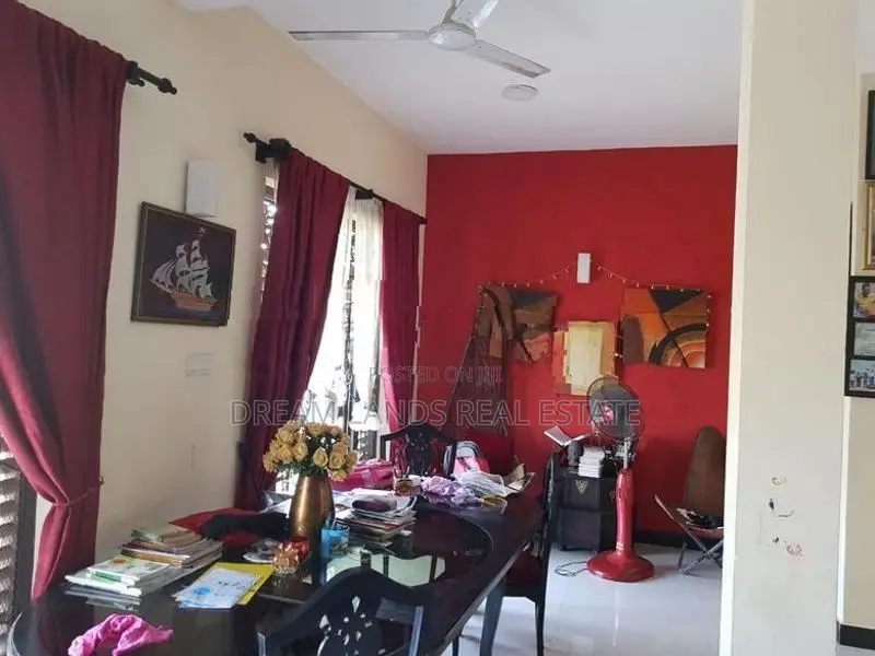 Boralesgamuwa 1st Floor 🏠 For Rent