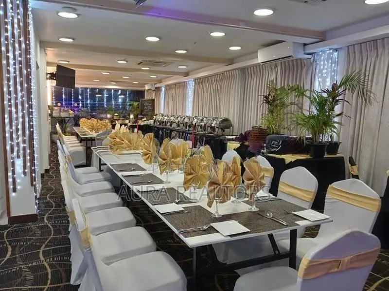 Hotel for Rent in Galle Road Wellawate (p-122)