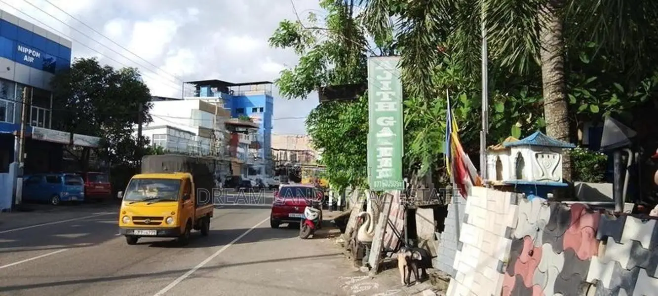 Boralesgamuwa Commensal Land For Sale