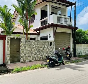 Two Storey House for Rent Kottawa Maththegoda