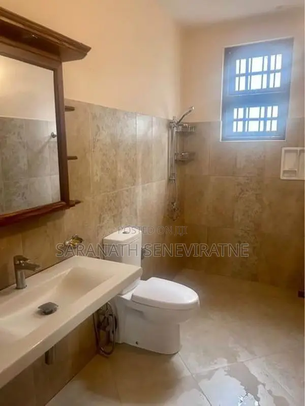 Luxury House For Sale in Pannipitiya - 50 meters Away 174 Bus Route