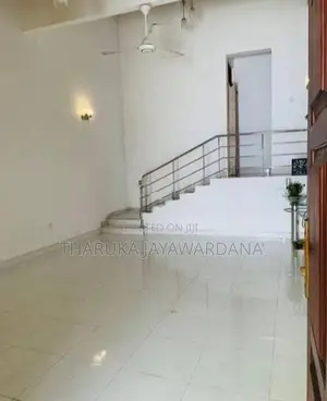 Two Storey House for Rent Kottawa Maththegoda