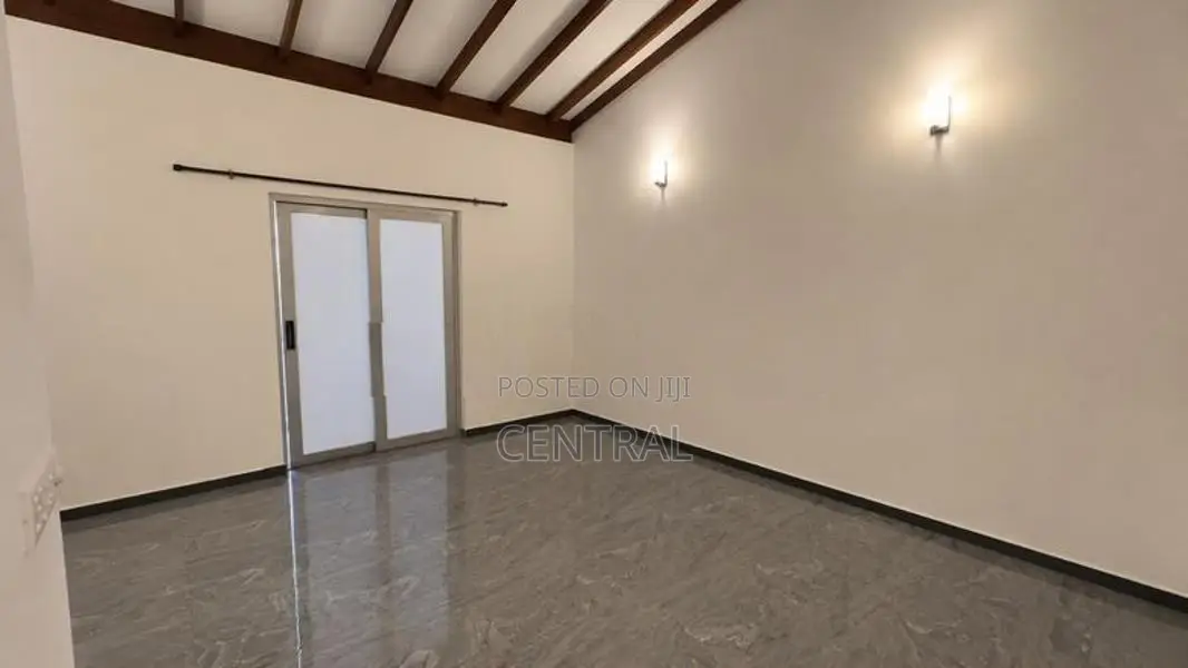 House for Sale in Dutugamunu Street, Kohuwala (C7-10162)
