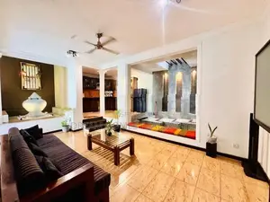 Architect-Designed Luxury Home with Annex – Dickland Gardens
