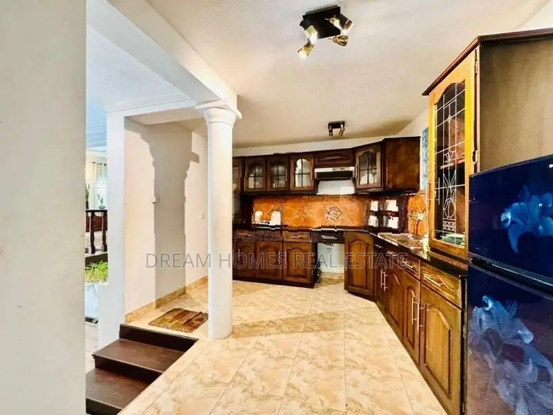 Architect-Designed Luxury Home with Annex – Dickland Gardens