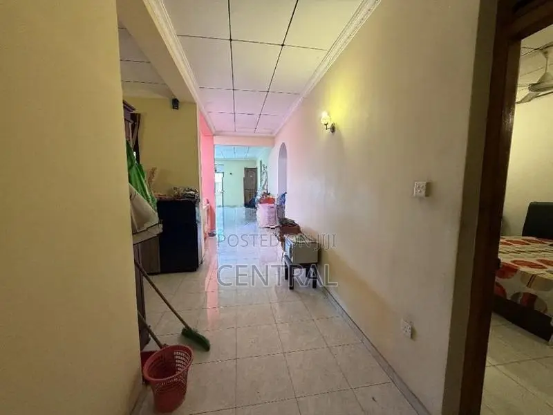 3 Bedroom House for sale in Hunupitiya, Wattala (C7-10175)