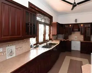 Commercial House for Rent at Off Dickmans Rd, Colombo 5 (C7-10177)