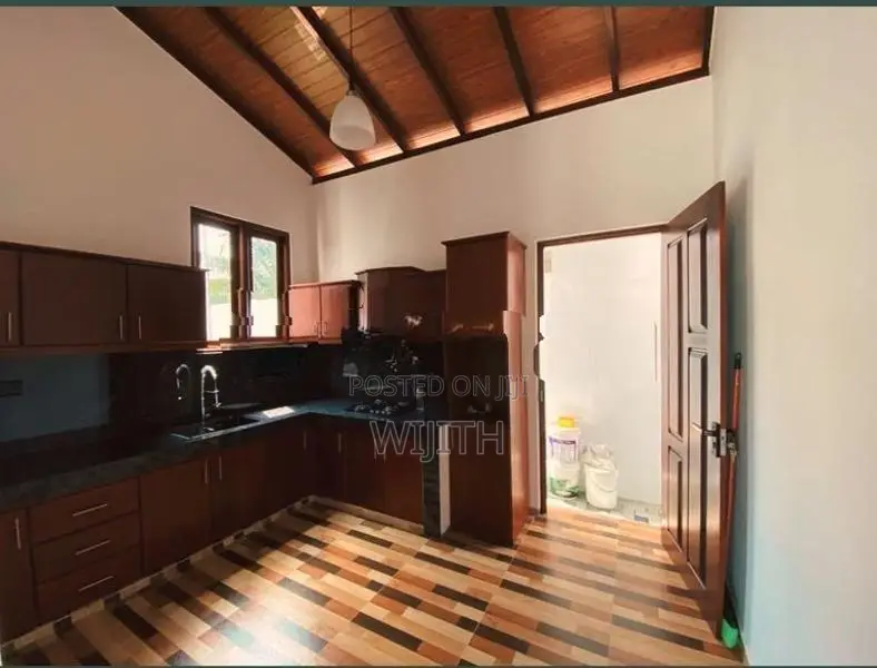 BRAND NEW SINGLE HOUSE FOR SALE IN KOTTAWA