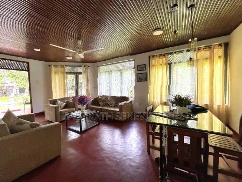 House in Boralesgamuwa Aberatne Mw With Seprate Annex