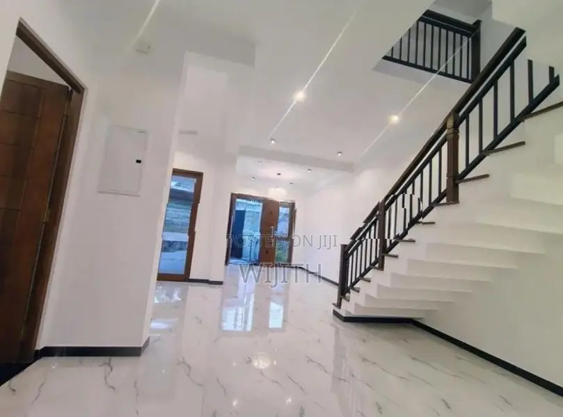 SUPAR LUXURY BRAND NEW 3 STORY HOUSE FOR SALE IN MAHARAGAMA