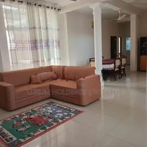 1st floor Unit For Rent Off Thimbirigasyaya Road Colombo 05 [ 2246C ]