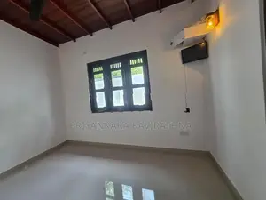 Brand New Mordern House in Batuwandara