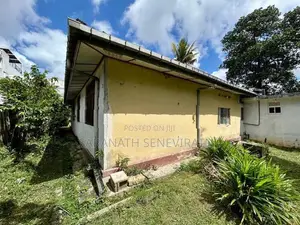 House in 21 Perch Land Extent Maharagama Arawwala - Pannipitiya