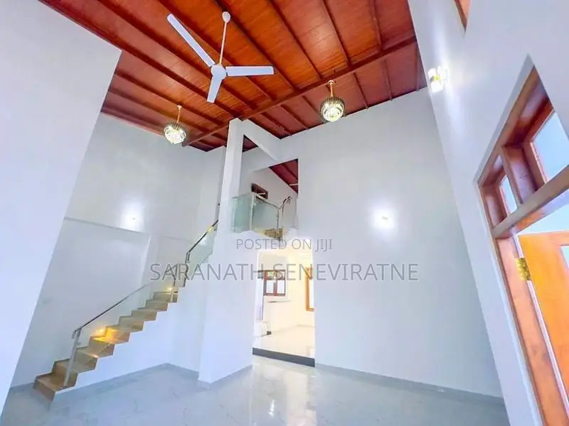 Brand-New Modern House - Sale @ Polgasowita Siyambalagoda Kesbewa
