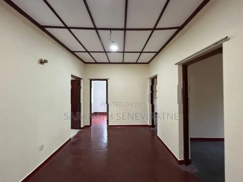 House in 21 Perch Land Extent Maharagama Arawwala - Pannipitiya