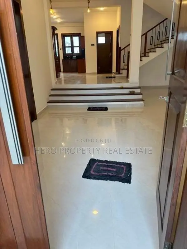 HAS214 - Brand New Luxury Quality House for Sale in Boralesgamuwa