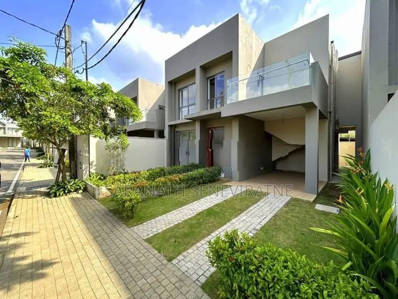 Brand New 3 BR Villa House for sale in Canterbury Golf Villas
